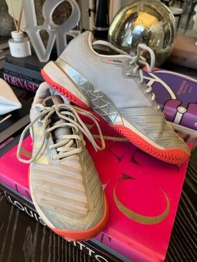 adidas Light Gray Sneakers with Coral Accents